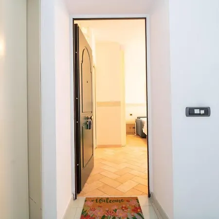 Domus Wi-fi Station By We Host Yuo דירה *