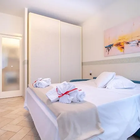 Apartment Domus Wi-fi Station By We Host Yuo Porto San Giorgio